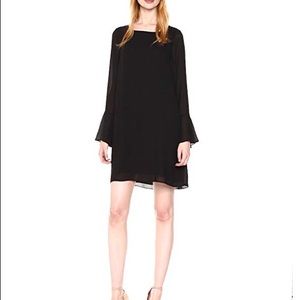 NWT Max Studio Women's Long Dress w/ Bell Sleeves - size Small.